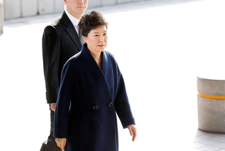 South Korea's ousted leader Park Geun-hye arrives at a prosecutor's office in Seoul. REUTERS/Kim Hong-Ji