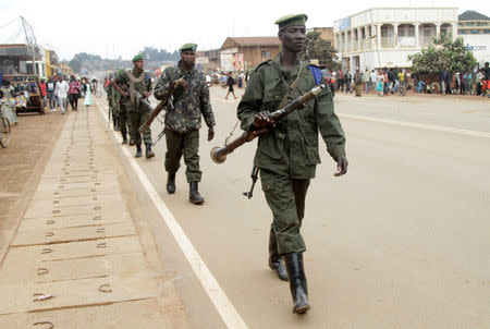 Congolese soldiers patrol to prevent civilians from protesting against the government's failure to stop the killings and inter-ethnic tensions in the town of Butembo, North Kivu province in the Democratic Republic of Congo, August 25, 2016. REUTERS/Kenny Katombe