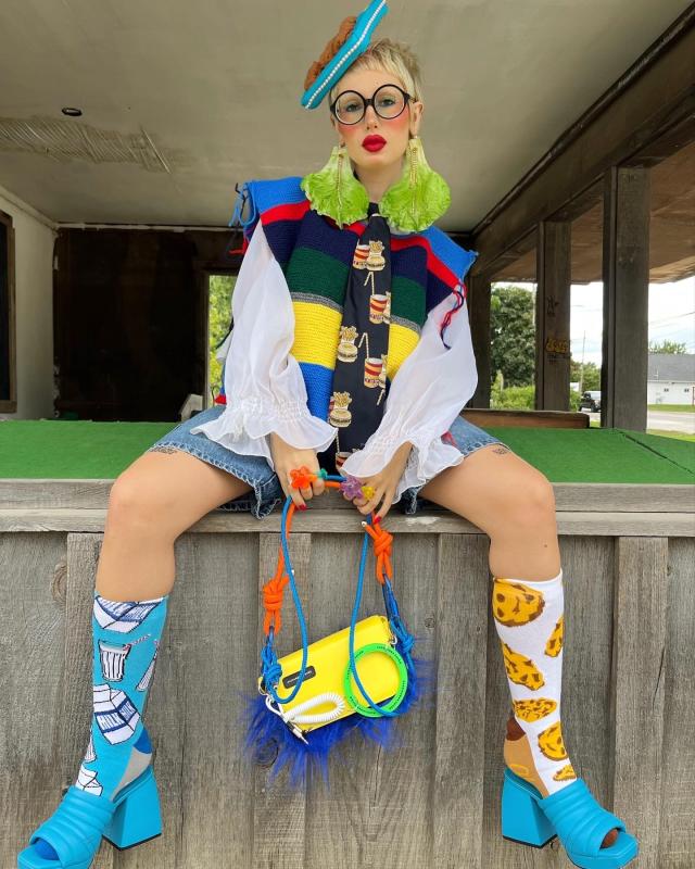 Sustainable Maximalist Sara Camposarcone is Breaking Fashion Rules (and  Having All the Fun) – Knix