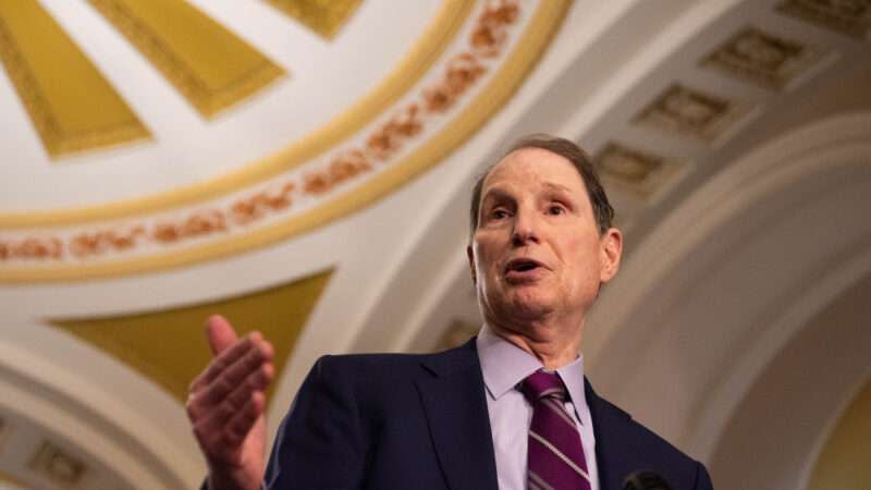 Sen. Ron Wyden (D–Ore.) speaks in the U.S. Capitol