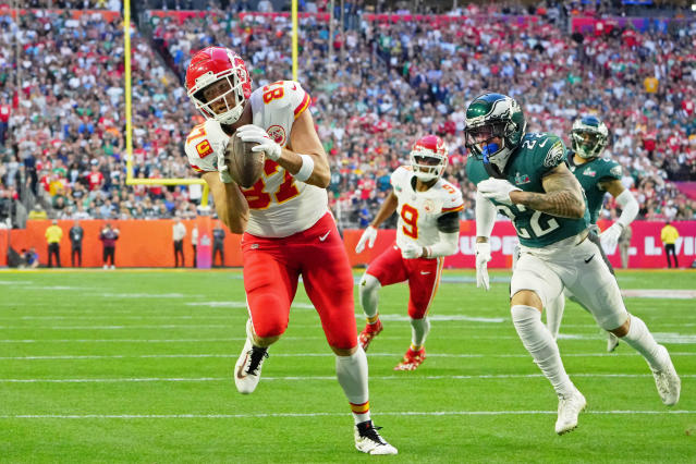 Travis Kelce caught his 16th career postseason touchdown. (Kirby Lee-USA TODAY Sports)
