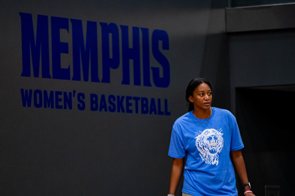 Memphis women's basketball coach Alex Simmons looks on during a recent practice at Elma Roane Fieldhouse.