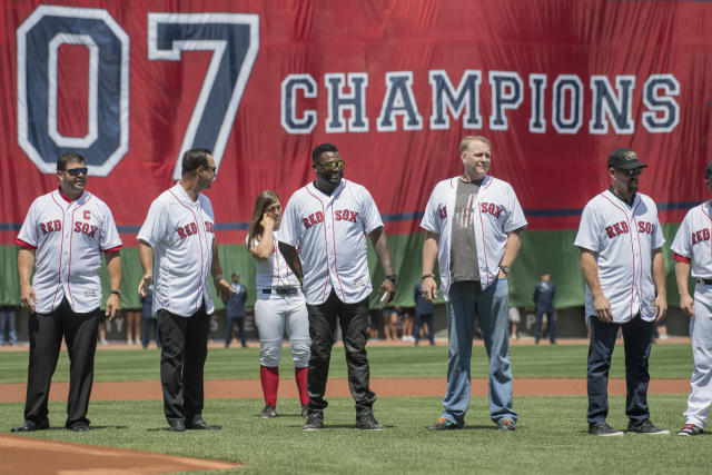 Some ask why Curt Schilling wasn't part of World Series ceremony