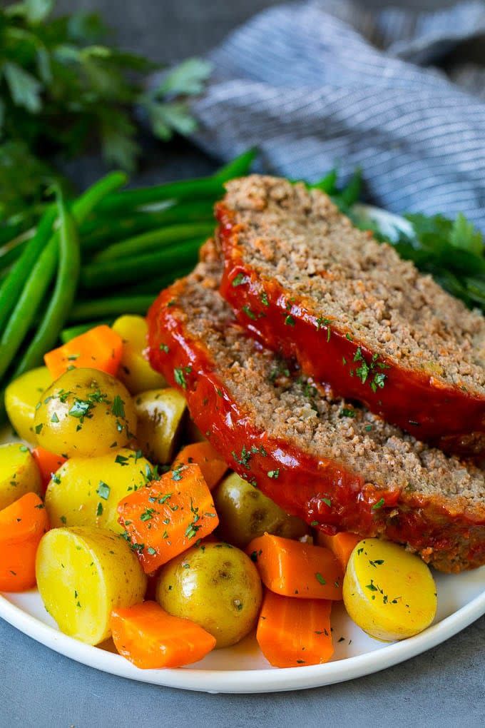 Slow Cooker Meatloaf