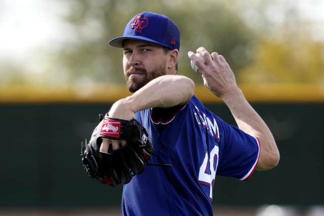 Rangers new ace deGrom finally throws 1st bullpen of spring - NBC