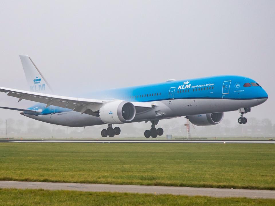 KLM Royal Dutch Airlines Boeing 787-9 Dreamliner