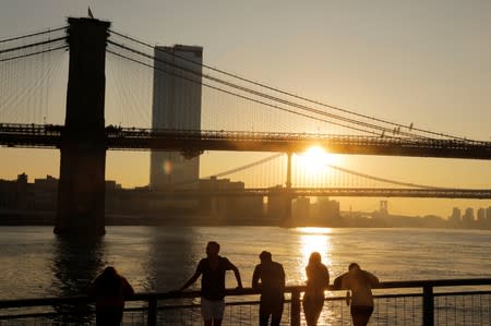 Heatwave continues to affect the region, in New York
