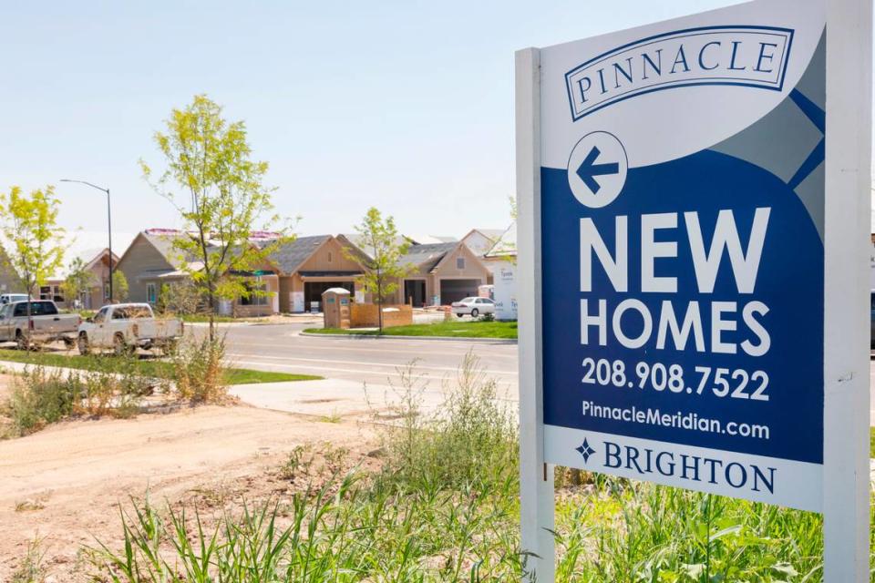 Homes under construction in a new community called Pinnacle in South Meridian in 2022.
