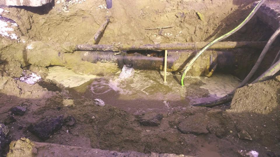 A rupture in a 16-inch water main early Saturday morning led to the collapse of a small section of West Center Street in downtown Akron.