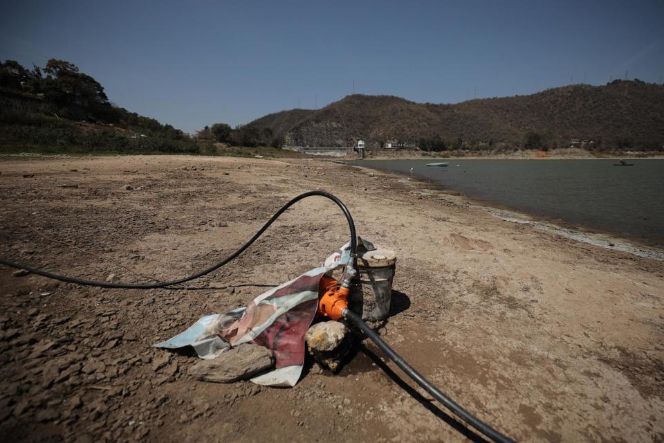 PHOTO: One of The World's Most Populated Cities On The Edge of Water Scarcity (Hector Vivas/Getty Images)