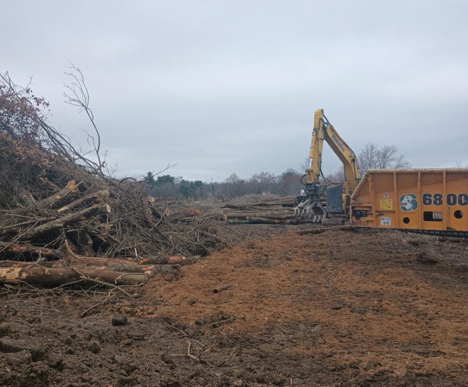 Bitdeer, a global company that computes data for bitcoin transactions, bought 31 acres in 2023 on the west side of Ninth Street SW in Massillon between Industrial Avenue and Albrecht Street. The project has concerned some neighbors.