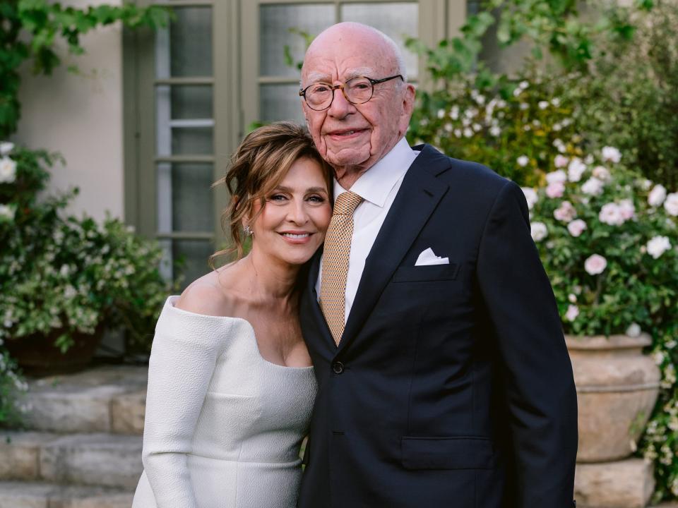 Elena Zhukova and Ruper Murdoch posing for photos at their wedding.