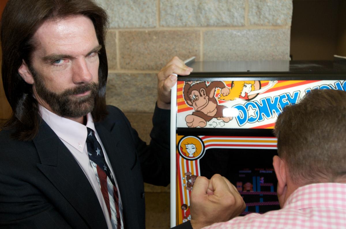 Rei do game Donkey Kong, Billy Mitchell tem recorde questionado - Estadão