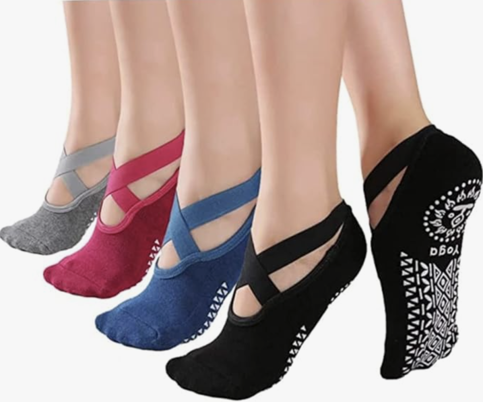 Calcetines antideslizantes de yoga, 4 pares. (Foto: Amazon)