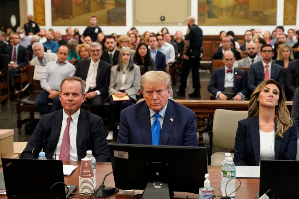 October 2, 2023: Former U.S. President Donald Trump (C) attends the start of his civil fraud trial at New York State Supreme Court in New York City. Former President Trump may be forced to sell off his properties after Justice Arthur Engoron canceled his business certificates and ruled that he committed fraud for years while building his real estate empire after being sued by Attorney General Letitia James, who is seeking $250 million in damages. The trial will determine how much he and his companies will be penalized for the fraud.