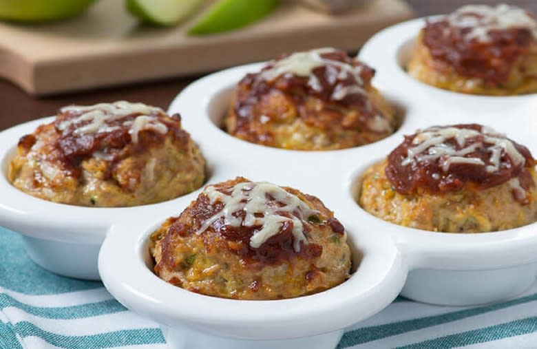 Apple Cheddar Chicken Meatloaves