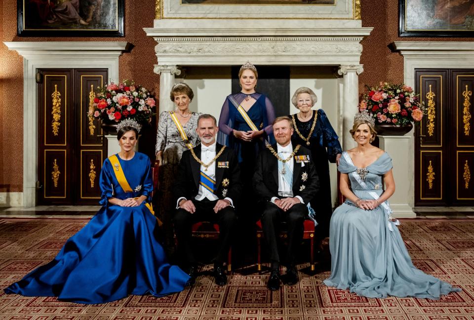 (From top L) Dutch Princess Margriet, Dutch Crown Princess Amalia, Dutch Princess Beatrix (from bottom L) Spanish Queen Letizia, Spanish King Felipe, Dutch King Willem-Alexander and Dutch Queen Maxima during the official photo prior to the state banquet with at the Royal Palace in Amsterdam, on April 17, 2024 as part of a two-days visit of the Spanish royal couple in the Netherlands