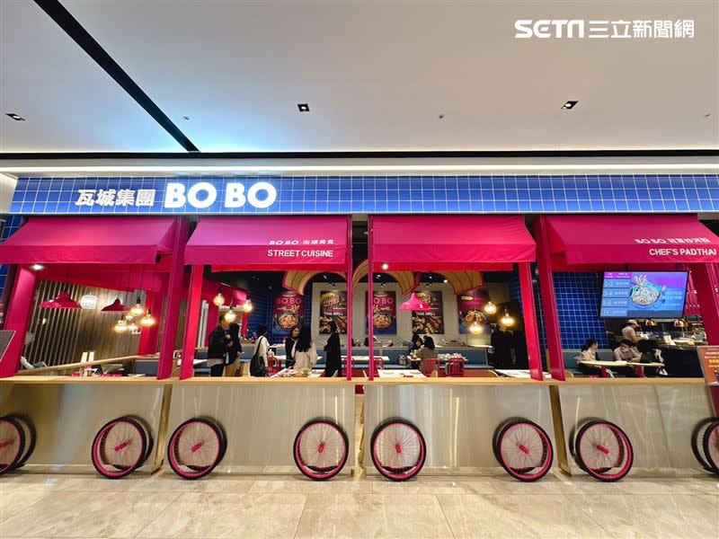 瓦城新品牌「BO BO」開幕，芭比粉色街頭餐車外觀超吸睛！（圖／記者劉沛妘攝影）