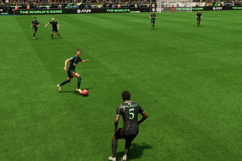 Both men and women can hit the pitch in the revamped Ultimate Team mode (Electronic Arts Inc.)