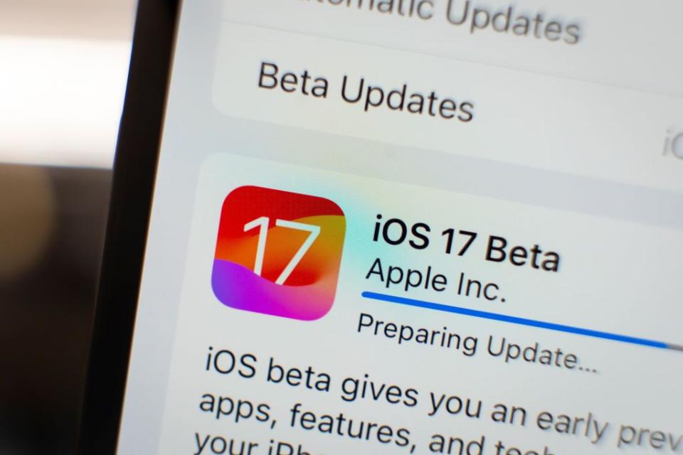 new features for iphone ios 17 beta