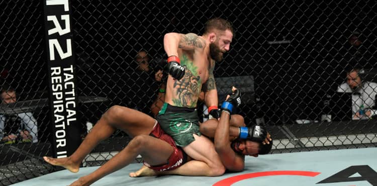 Michael Chiesa full mount on Neil Magny at UFC Fight Island 8