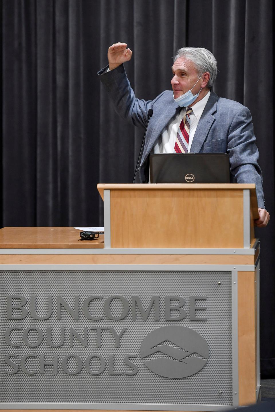 Buncombe County Schools Superintendent Tony Baldwin speaks during a board meeting in 2021.
