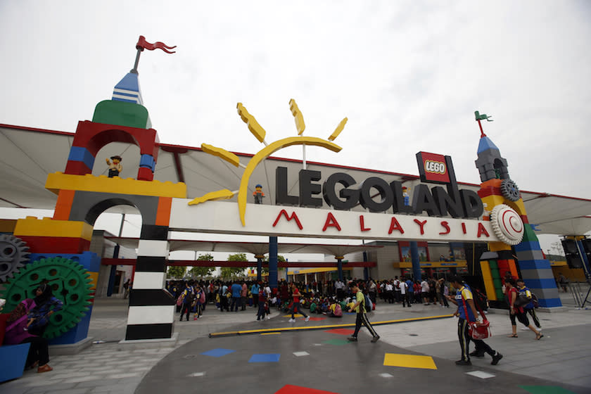 Visitors arriving for a media preview of Legoland Malaysia at Nusajaya in the southern state of Johor September 14, 2012. — Reuters pic