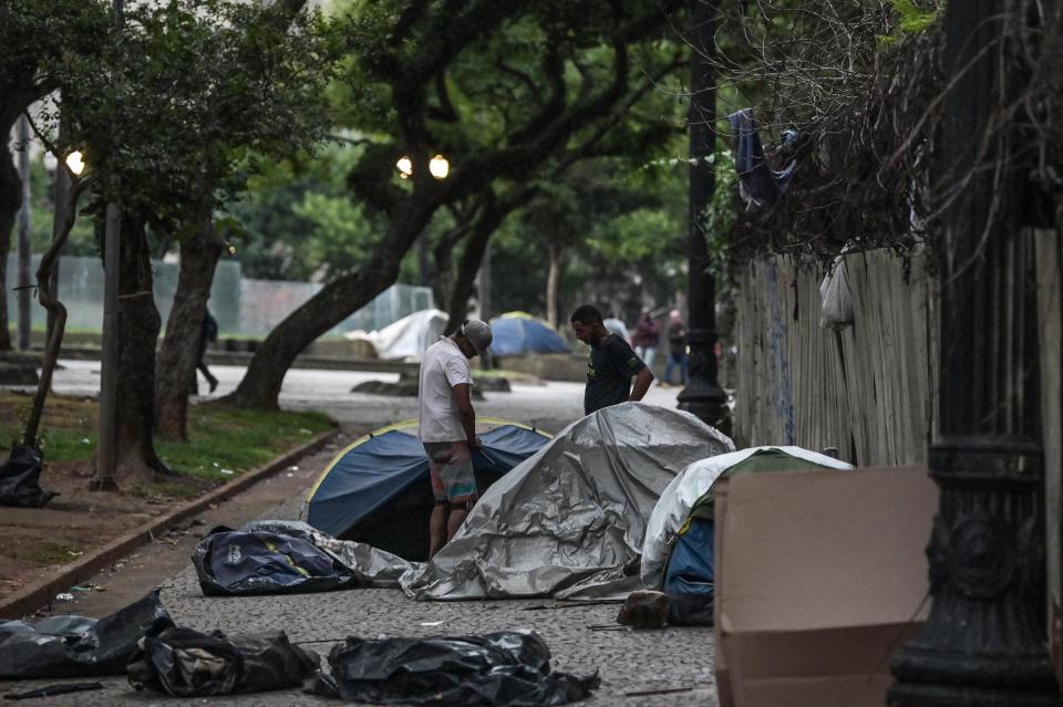 Extrema pobreza aumentou de forma expressiva na cidade de São Paulo ao longo de um ano (Foto: NELSON ALMEIDA/AFP via Getty Images)