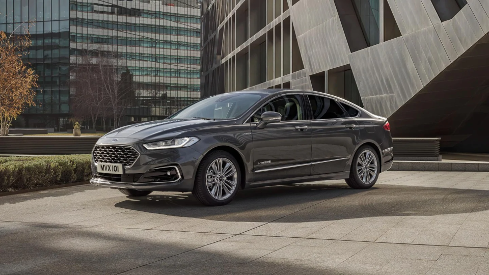 ford-mondeo-eu-Extra_Shot_6_G-16x9-2160x1215.jpg.renditions.extra-large.png