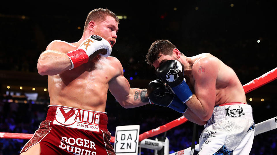 Alvarez ended the fight with a brutal body shot. Pic: Getty