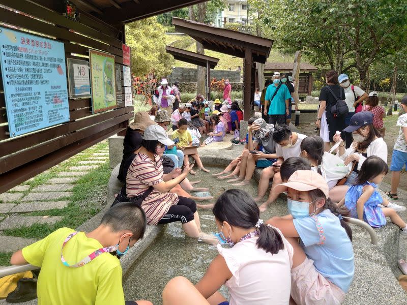 ▲谷關溫泉公園泡腳池(圖／觀旅局提供2022.12.30)