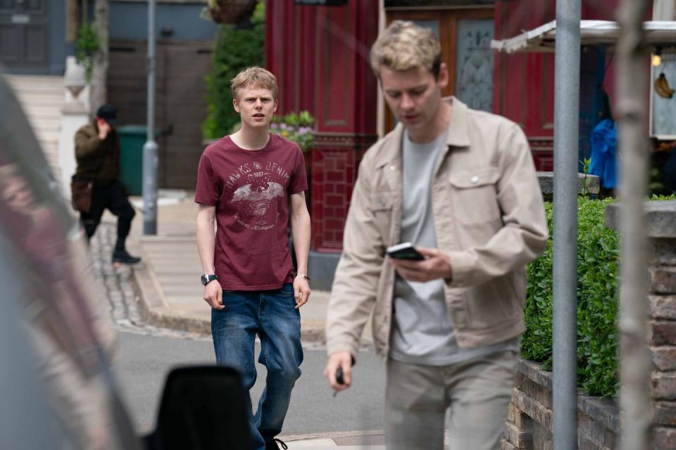 bobby beale, peter beale, eastenders