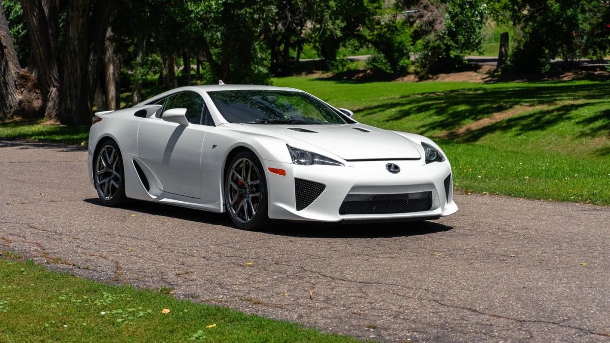 2023 lexus lfa