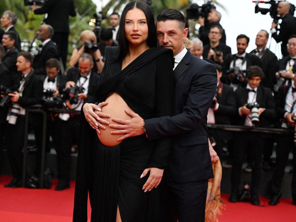 Adriana Lima and her boyfriend Andre Lemmers at the Cannes Film Festival on May 18, 2022.