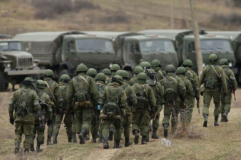 El movimiento militar tártaro Atesh se ha comprometido a librar una guerra contra los invasores rusos. (Getty Images)