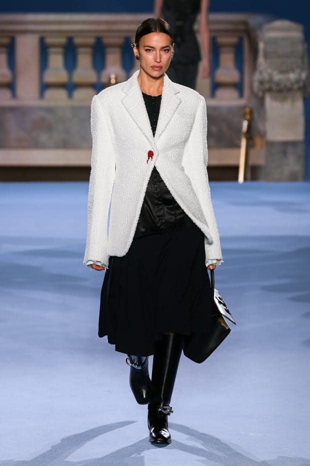 Tory Burch Continues to Play With Our Expectations - Fashionista