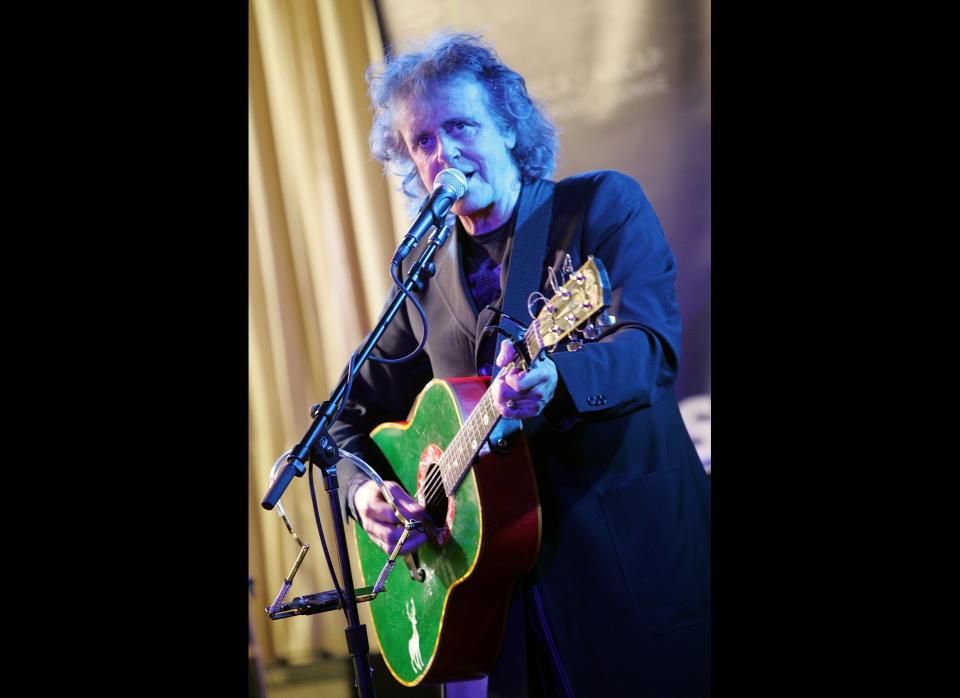 NEW YORK: Musician Donovan performs onstage at the ASCAP Tribeca Music Lounge held at the Canal Room during the 2007 Tribeca Film Festival on May 2, 2007 in New York City. (Photo by Scott Gries/Getty Images for Tribeca Film Festival)    <strong>CORRECTION</strong>: A previous photo was incorrectly captioned as Donovan.