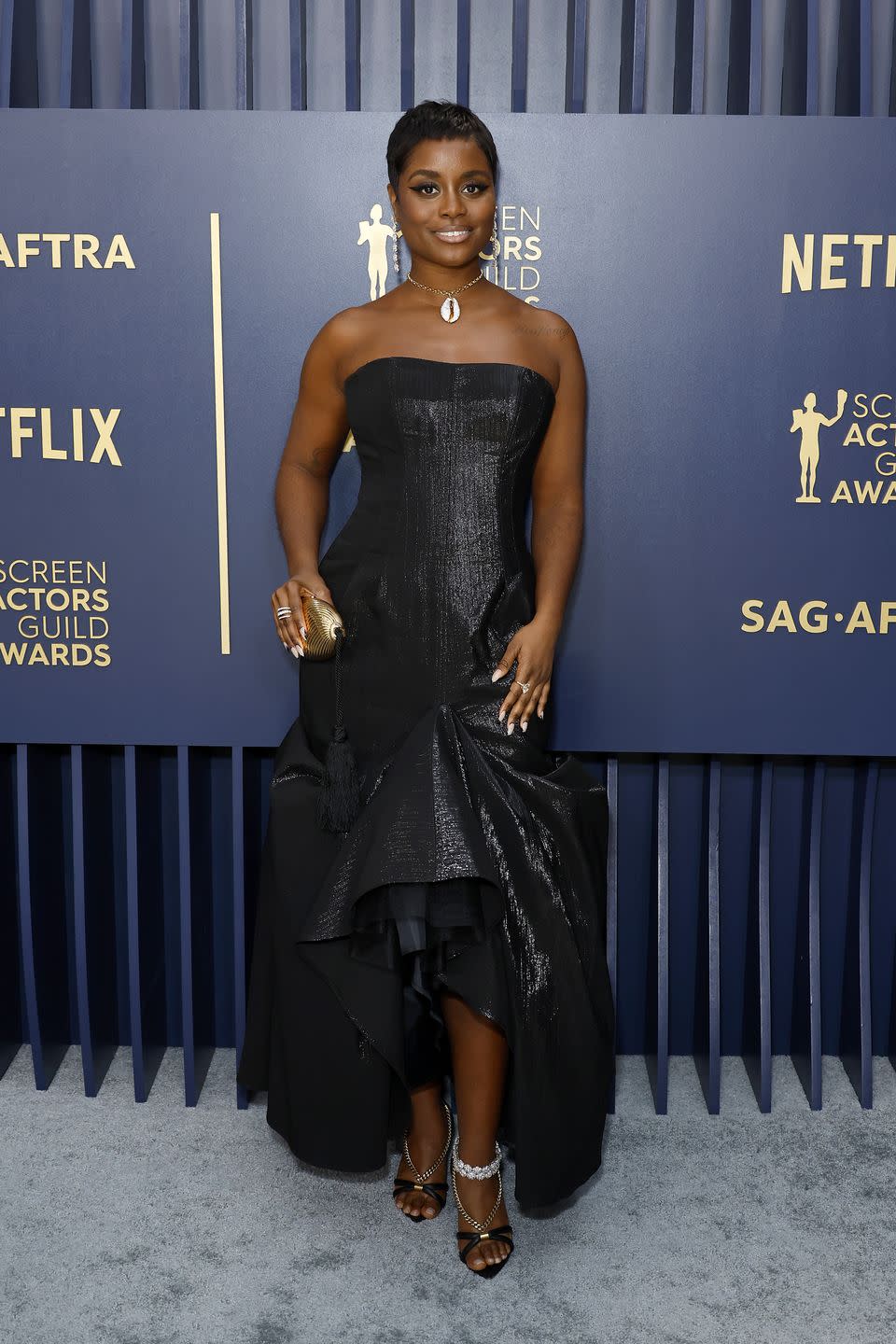 los angeles, california february 24 deneacutee benton attends the 30th annual screen actors guild awards at shrine auditorium and expo hall on february 24, 2024 in los angeles, california photo by frazer harrisongetty images