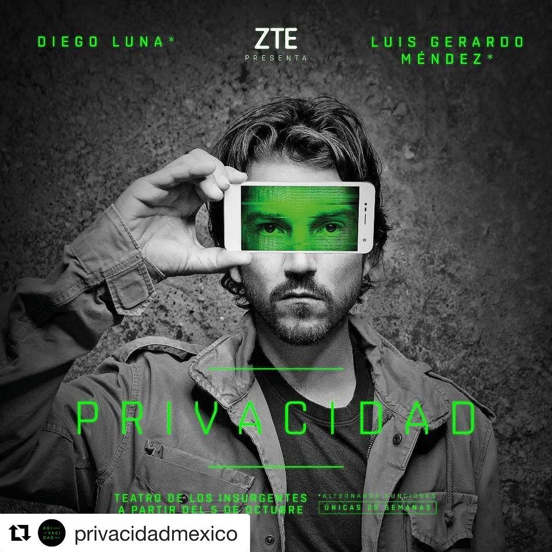 Instagram/ <a href="https://www.instagram.com/p/BYehpRYn_u7/?taken-by=diegoluna_" rel="nofollow noopener" target="_blank" data-ylk="slk:Diego Luna;elm:context_link;itc:0;sec:content-canvas" class="link ">Diego Luna</a>