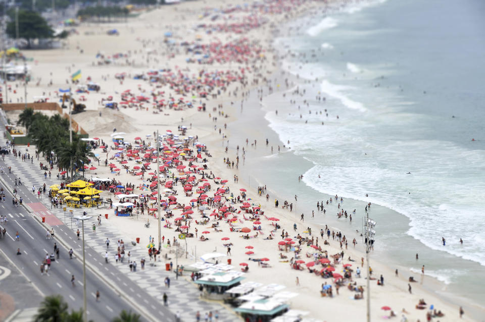 Copacabana Beach, Rio de Janeiro <a href="http://www.richardsilverphoto.com/" rel="nofollow noopener" target="_blank" data-ylk="slk:(Photo by Richard Silver);elm:context_link;itc:0;sec:content-canvas" class="link ">(Photo by Richard Silver)</a>