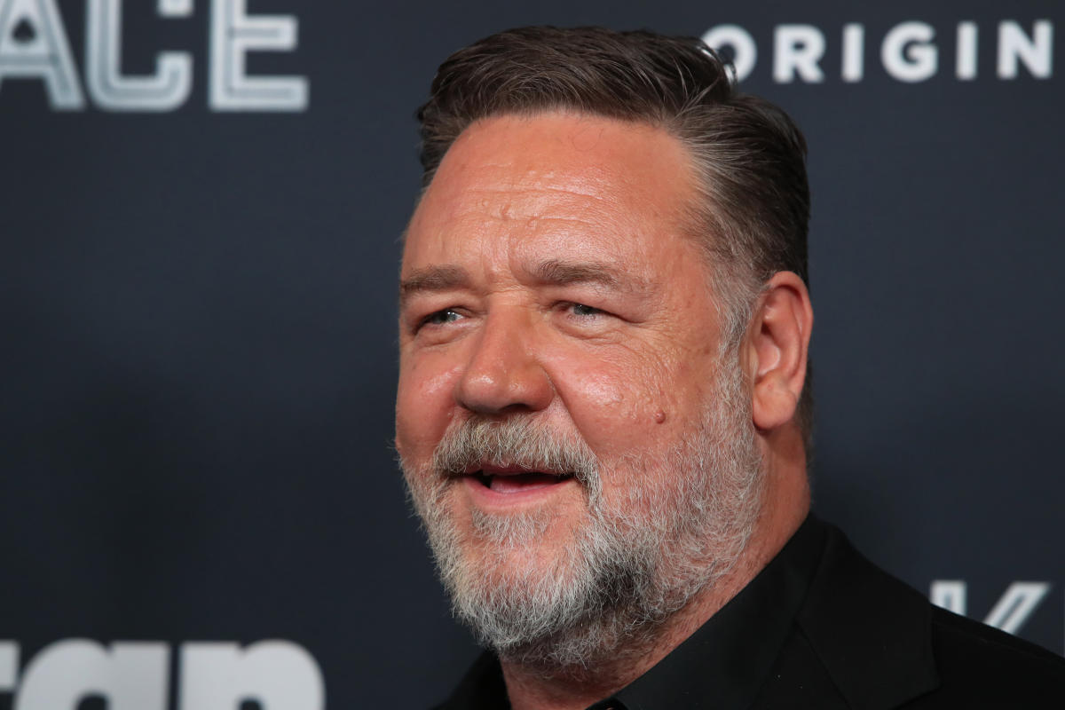 Russell Crowe is mistaken for British comedian on The One Show