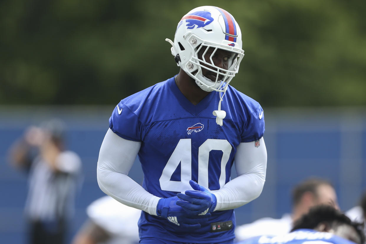 ORCHARD PARK, NEW YORK - JUNE 15: Von Miller #40 of the Buffalo Bills looks on during Bills mini camp on June 15, 2022 in Orchard Park, New York. (Photo by Joshua Bessex/Getty Images)