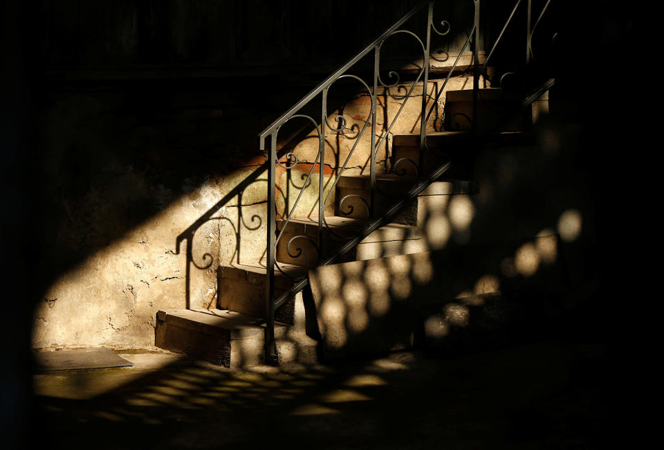 <p>Stairs are seen in a courtyard in the old town, Tbilisi, Georgia, April 6, 2017. (Photo: David Mdzinarishvili/Reuters) </p>