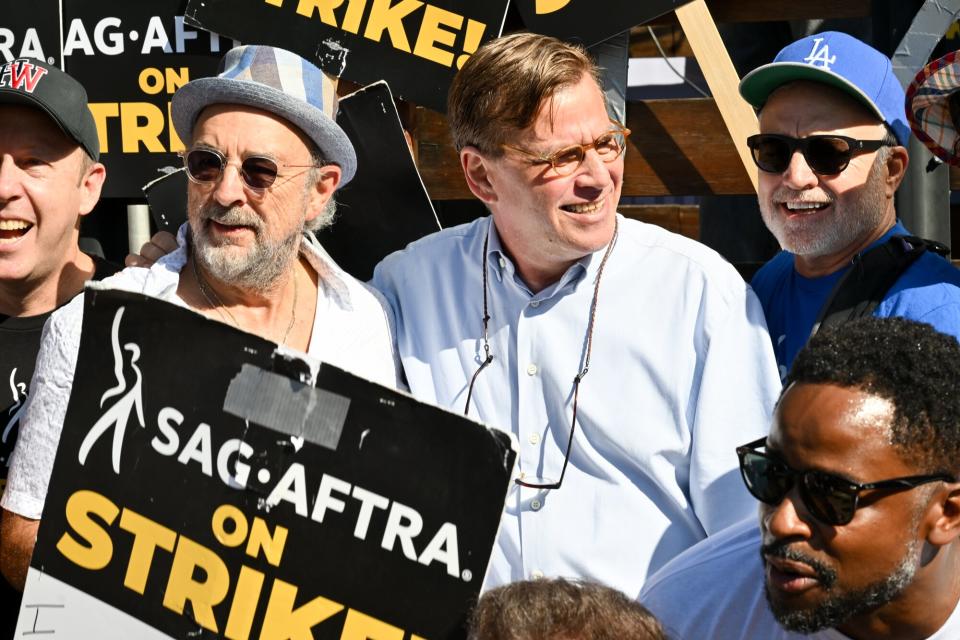 Actors of the West Wing at the SAG AFTRA Strike