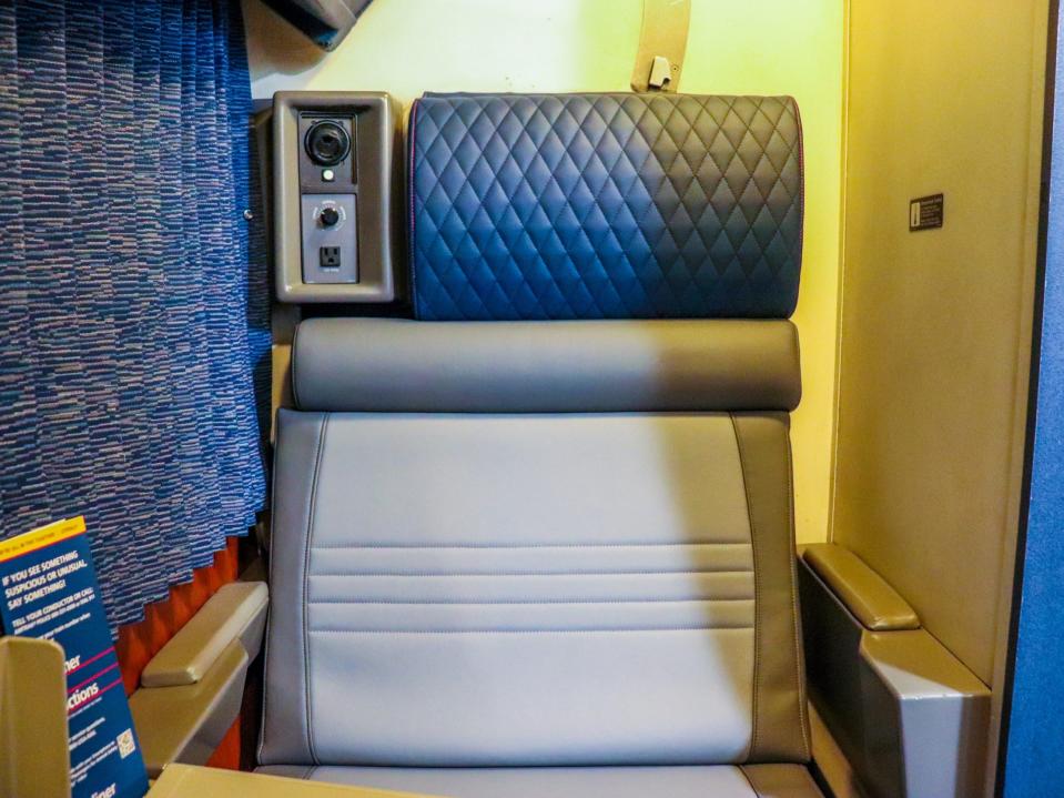 Inside the sleeping car of an Amtrak Superliner - Amtrak Upgraded Long Distance Trains 2021