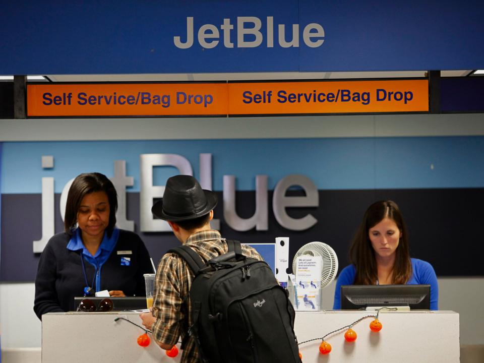 JetBlue Ticket Counter