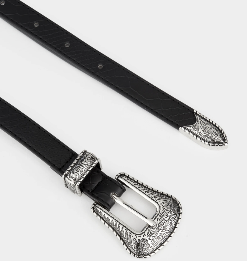 PHOTO: Pomelo. Textured Buckle Skinny Belt, Black