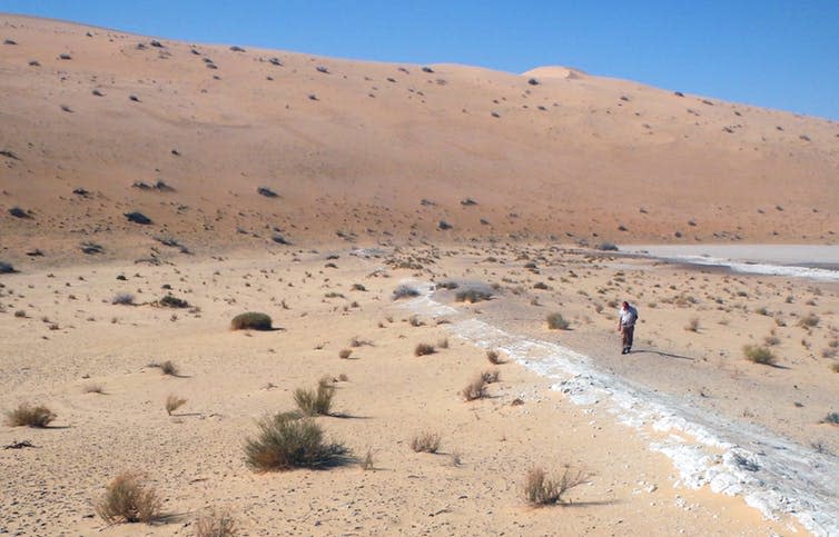 <span class="caption">Where the finger was found.</span> <span class="attribution"><span class="source">Julien Louys/Michael Petraglia/Palaeodeserts Project</span></span>