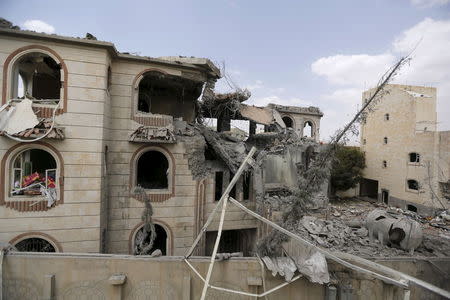 The house of Brigadier Khaled al-Anduli, an army commander loyal to the Houthi movement, is seen after it was hit by Saudi-led air strikes in Yemen's capital Sanaa July 6, 2015. REUTERS/Khaled Abdullah