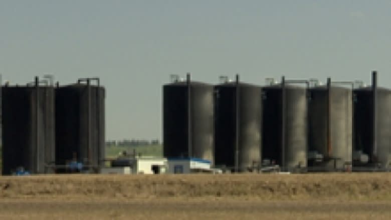 New rules for heavy oil odours let government off hook, says Peace River farmer